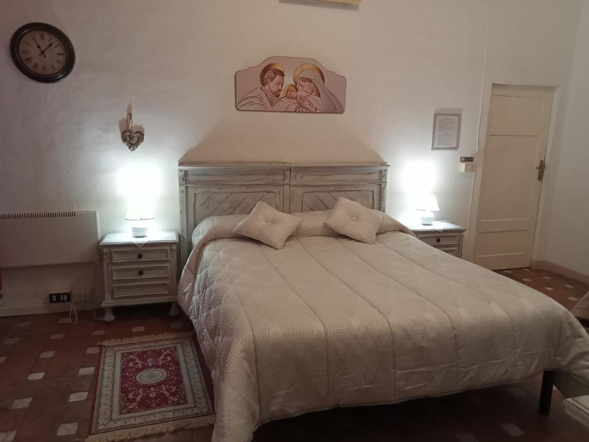 Il Rosso Volterrano N.10 Apartment ภายนอก รูปภาพ